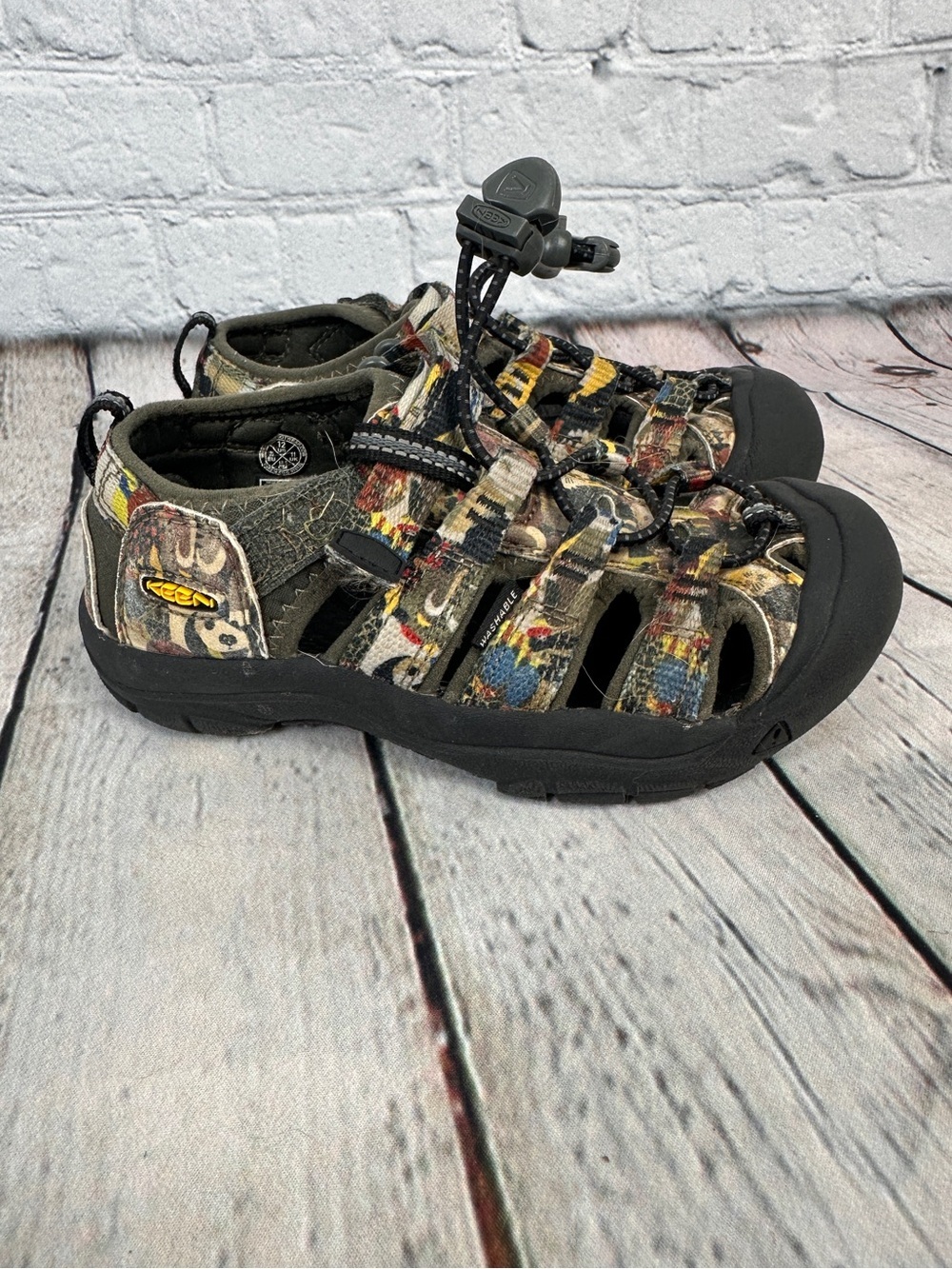 Keen Newport Neo H2 Sandal Boys Camo  "Neighbors" Waterproof Outdoor US 12 UK 11
